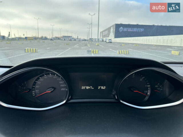 Серый Пежо 308, объемом двигателя 1.56 л и пробегом 228 тыс. км за 9200 $, фото 18 на Automoto.ua