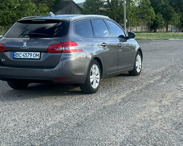 Сірий Пежо 308, об'ємом двигуна 1.6 л та пробігом 141 тис. км за 10800 $, фото 5 на Automoto.ua