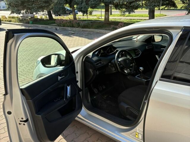 Сірий Пежо 308, об'ємом двигуна 1.6 л та пробігом 242 тис. км за 8500 $, фото 8 на Automoto.ua