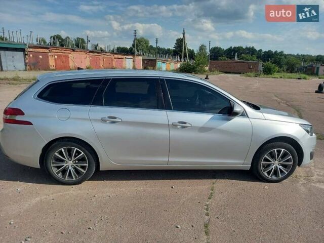 Серый Пежо 308, объемом двигателя 1.56 л и пробегом 260 тыс. км за 11900 $, фото 9 на Automoto.ua