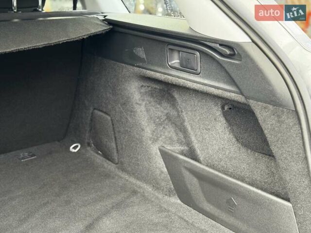 Пежо 308 2016 в Стрые на Automoto.ua Серый Пежо 308, объемом двигателя 2 л и пробегом 104 тыс. км за 12999 $, фото 66 на Automoto.ua