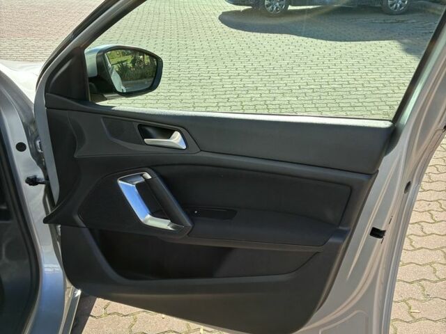 Сірий Пежо 308, об'ємом двигуна 1.6 л та пробігом 242 тис. км за 8500 $, фото 18 на Automoto.ua