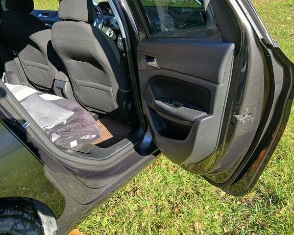 Пежо 308 2016 в Тернополе на Automoto.ua Серый Пежо 308, объемом двигателя 1.6 л и пробегом 290 тыс. км за 9200 $, фото 9 на Automoto.ua