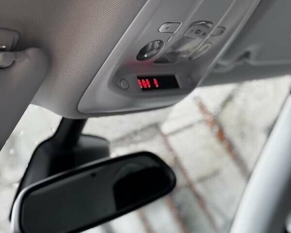 Пежо 308 2016 в Стрые на Automoto.ua Серый Пежо 308, объемом двигателя 2 л и пробегом 104 тыс. км за 12999 $, фото 93 на Automoto.ua