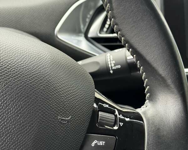 Пежо 308 2016 в Стрые на Automoto.ua Серый Пежо 308, объемом двигателя 2 л и пробегом 104 тыс. км за 12999 $, фото 85 на Automoto.ua