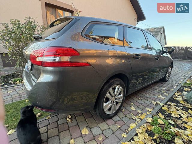 Серый Пежо 308, объемом двигателя 1.6 л и пробегом 240 тыс. км за 12500 $, фото 3 на Automoto.ua