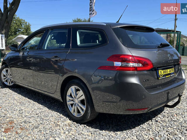 Сірий Пежо 308, об'ємом двигуна 1.56 л та пробігом 195 тис. км за 10700 $, фото 3 на Automoto.ua