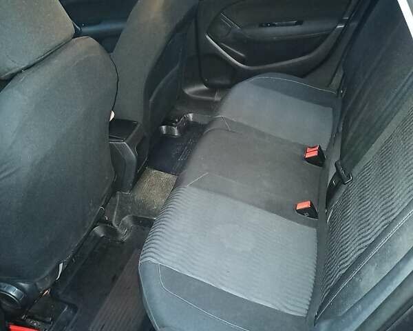 Серый Пежо 308, объемом двигателя 1.56 л и пробегом 285 тыс. км за 9300 $, фото 3 на Automoto.ua