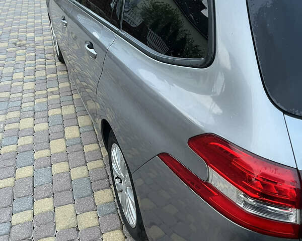 Сірий Пежо 308, об'ємом двигуна 1.6 л та пробігом 236 тис. км за 9800 $, фото 5 на Automoto.ua