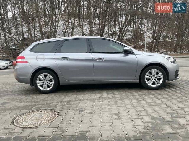 Серый Пежо 308, объемом двигателя 1.6 л и пробегом 223 тыс. км за 9990 $, фото 7 на Automoto.ua