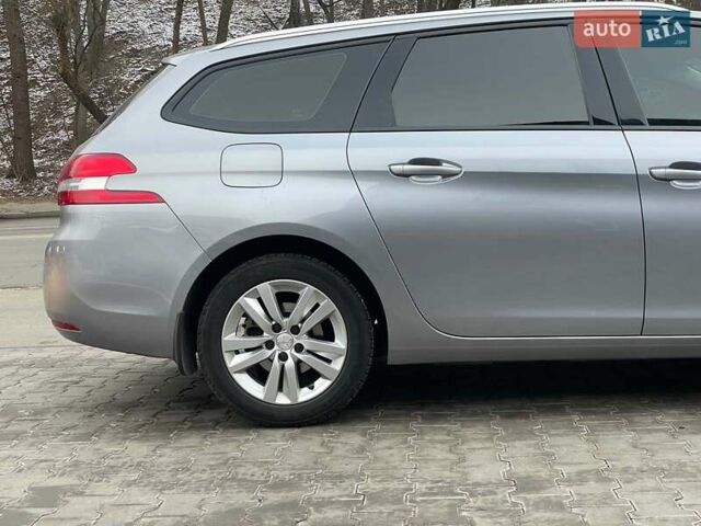 Серый Пежо 308, объемом двигателя 1.6 л и пробегом 223 тыс. км за 9990 $, фото 8 на Automoto.ua