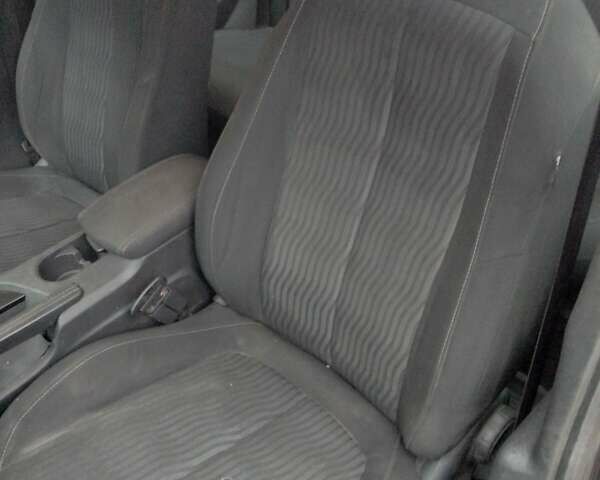 Серый Пежо 308, объемом двигателя 1.56 л и пробегом 160 тыс. км за 8000 $, фото 10 на Automoto.ua