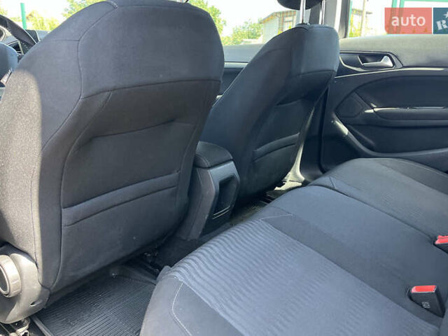 Сірий Пежо 308, об'ємом двигуна 1.56 л та пробігом 195 тис. км за 10700 $, фото 18 на Automoto.ua