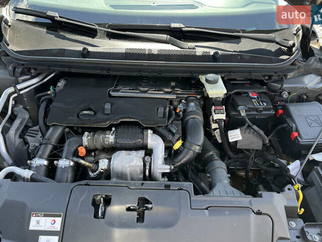 Сірий Пежо 308, об'ємом двигуна 1.56 л та пробігом 195 тис. км за 10700 $, фото 28 на Automoto.ua
