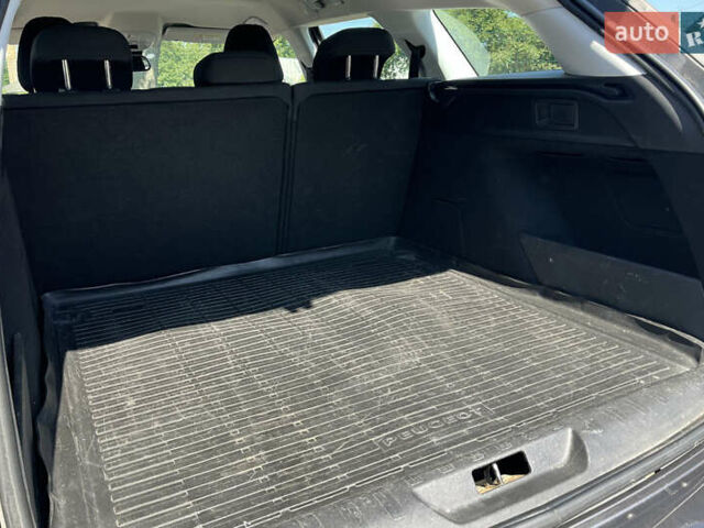 Сірий Пежо 308, об'ємом двигуна 1.56 л та пробігом 195 тис. км за 10700 $, фото 8 на Automoto.ua