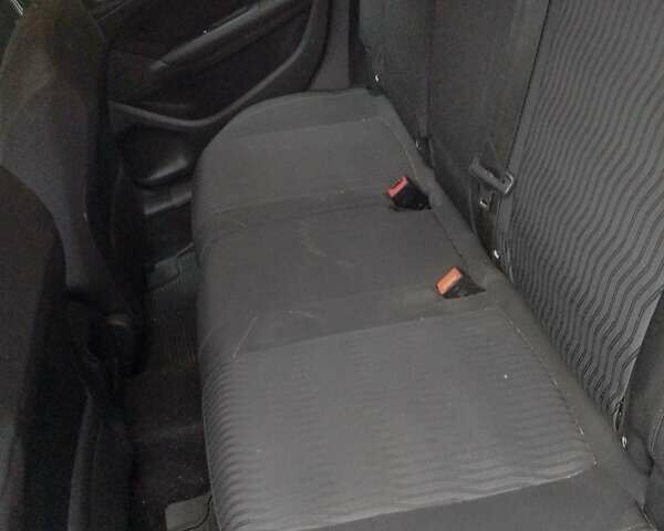 Серый Пежо 308, объемом двигателя 1.56 л и пробегом 160 тыс. км за 8000 $, фото 8 на Automoto.ua