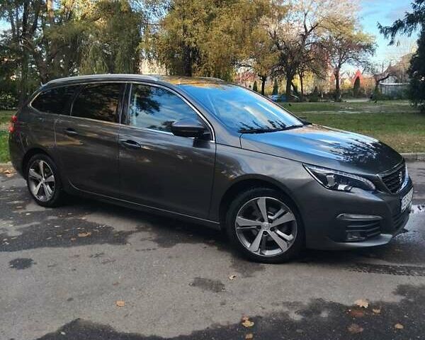 Серый Пежо 308, объемом двигателя 1.6 л и пробегом 194 тыс. км за 12500 $, фото 8 на Automoto.ua