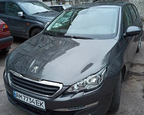 Серый Пежо 308, объемом двигателя 1.56 л и пробегом 285 тыс. км за 9300 $, фото 2 на Automoto.ua