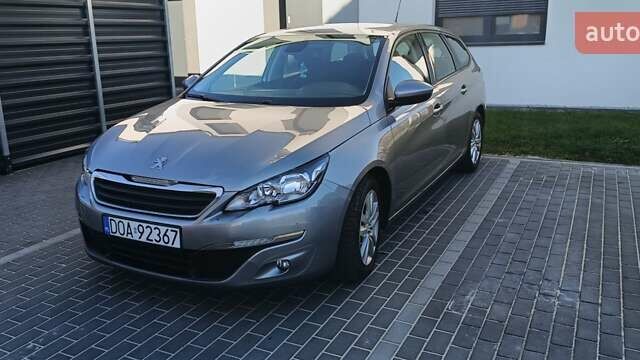 Серый Пежо 308, объемом двигателя 1.56 л и пробегом 217 тыс. км за 6000 $, фото 2 на Automoto.ua