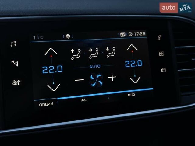 Сірий Пежо 308, об'ємом двигуна 1.5 л та пробігом 148 тис. км за 13600 $, фото 39 на Automoto.ua