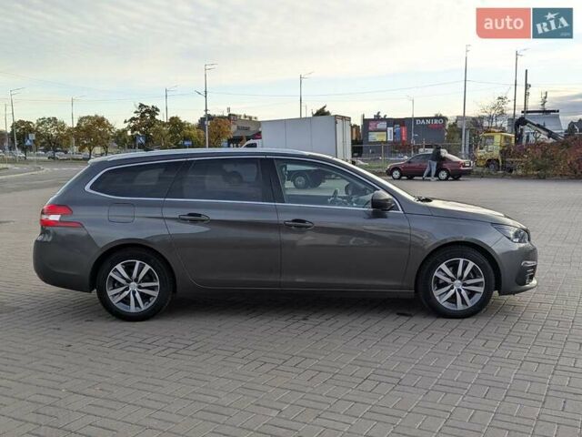 Сірий Пежо 308, об'ємом двигуна 1.5 л та пробігом 148 тис. км за 13600 $, фото 7 на Automoto.ua