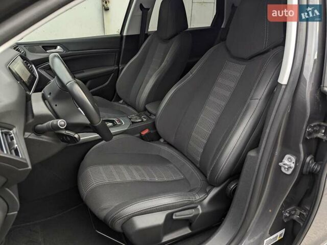 Сірий Пежо 308, об'ємом двигуна 1.5 л та пробігом 148 тис. км за 13600 $, фото 10 на Automoto.ua