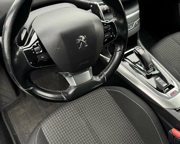 Сірий Пежо 308, об'ємом двигуна 1.5 л та пробігом 147 тис. км за 13700 $, фото 9 на Automoto.ua