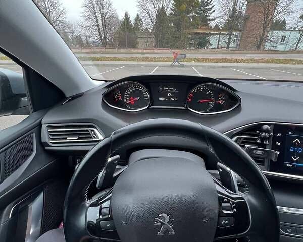 Серый Пежо 308, объемом двигателя 1.5 л и пробегом 155 тыс. км за 13100 $, фото 23 на Automoto.ua