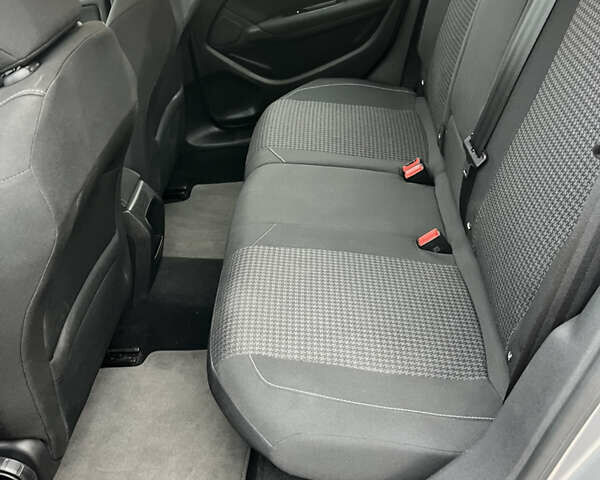 Серый Пежо 308, объемом двигателя 1.5 л и пробегом 206 тыс. км за 11900 $, фото 19 на Automoto.ua