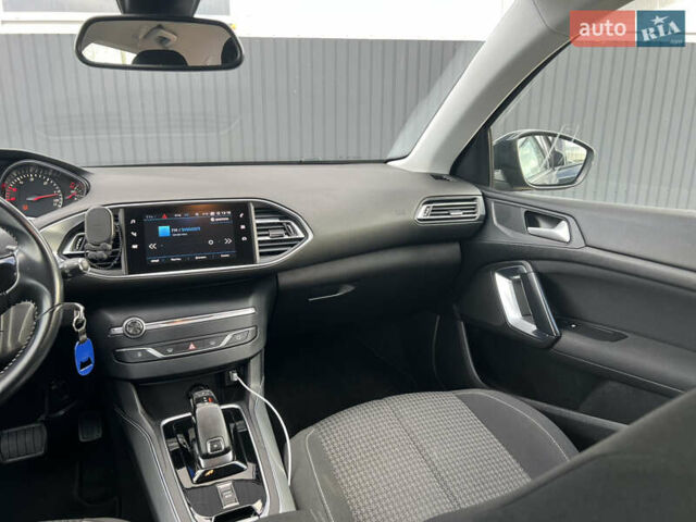 Сірий Пежо 308, об'ємом двигуна 1.5 л та пробігом 166 тис. км за 12650 $, фото 32 на Automoto.ua