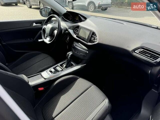 Сірий Пежо 308, об'ємом двигуна 1.5 л та пробігом 133 тис. км за 13399 $, фото 19 на Automoto.ua