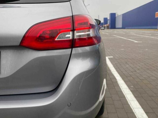 Серый Пежо 308, объемом двигателя 1.5 л и пробегом 155 тыс. км за 13200 $, фото 10 на Automoto.ua