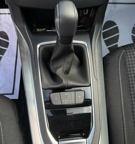 Серый Пежо 308, объемом двигателя 1.5 л и пробегом 202 тыс. км за 12500 $, фото 15 на Automoto.ua