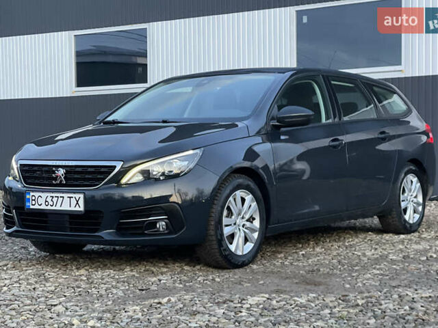 Сірий Пежо 308, об'ємом двигуна 1.5 л та пробігом 166 тис. км за 12650 $, фото 1 на Automoto.ua