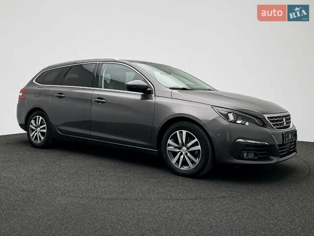 Серый Пежо 308, объемом двигателя 1.5 л и пробегом 168 тыс. км за 15300 $, фото 3 на Automoto.ua