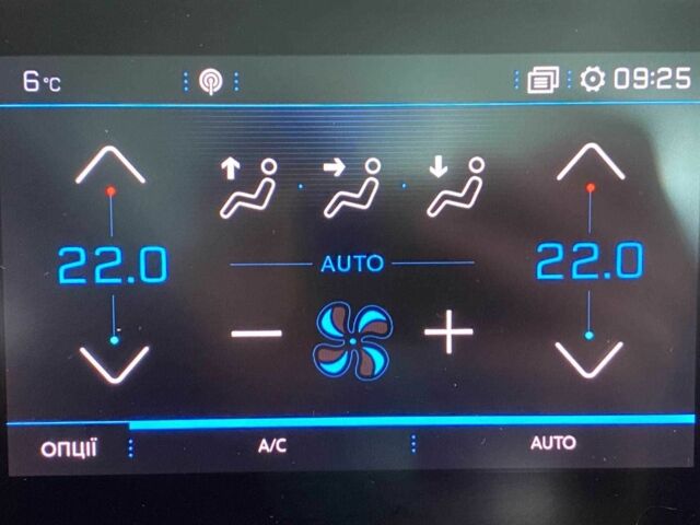 Сірий Пежо 308, об'ємом двигуна 1.5 л та пробігом 175 тис. км за 13150 $, фото 8 на Automoto.ua