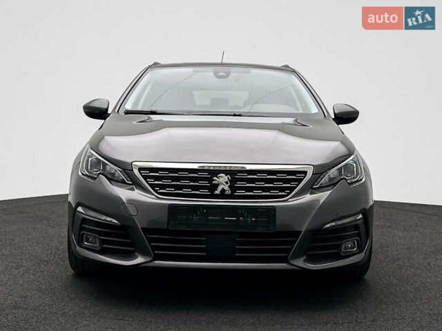 Серый Пежо 308, объемом двигателя 1.5 л и пробегом 168 тыс. км за 15300 $, фото 1 на Automoto.ua