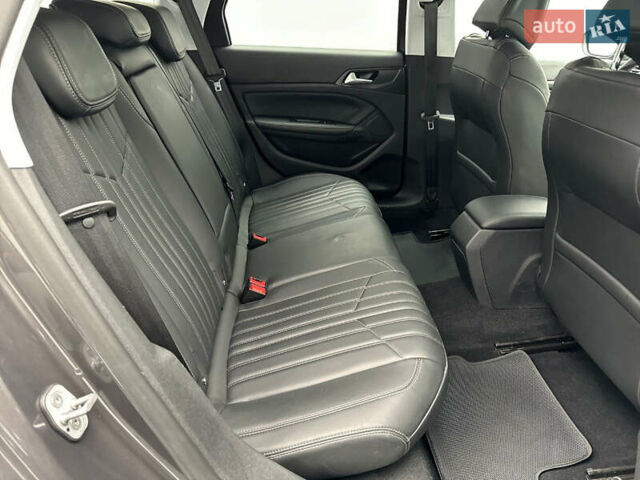 Серый Пежо 308, объемом двигателя 1.5 л и пробегом 168 тыс. км за 15300 $, фото 14 на Automoto.ua