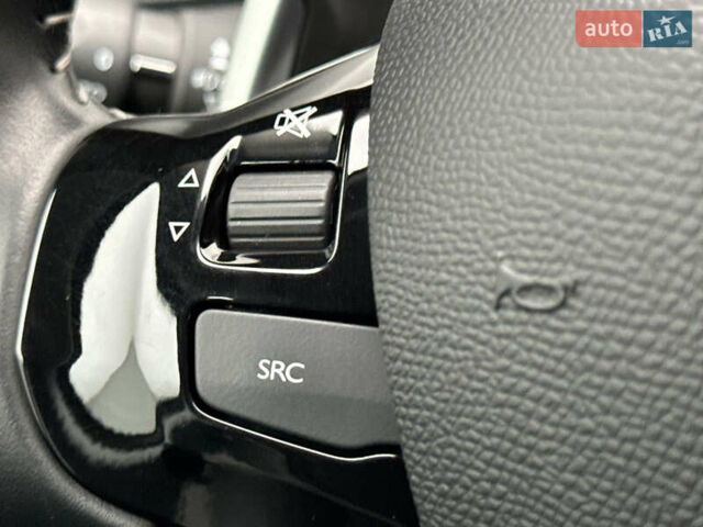 Серый Пежо 308, объемом двигателя 1.5 л и пробегом 168 тыс. км за 15300 $, фото 10 на Automoto.ua