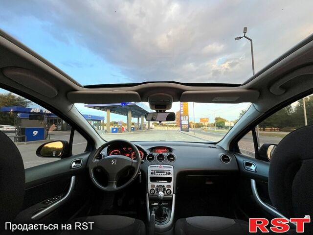 Синій Пежо 308, об'ємом двигуна 1.6 л та пробігом 250 тис. км за 4500 $, фото 6 на Automoto.ua