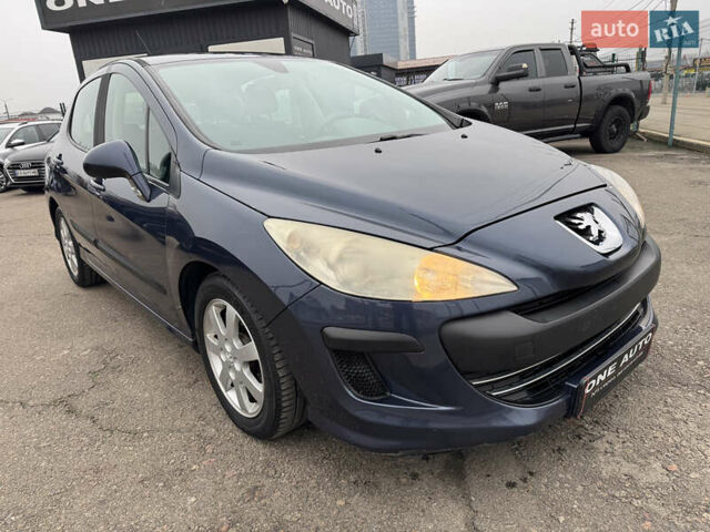 Синий Пежо 308, объемом двигателя 1.6 л и пробегом 300 тыс. км за 4490 $, фото 2 на Automoto.ua