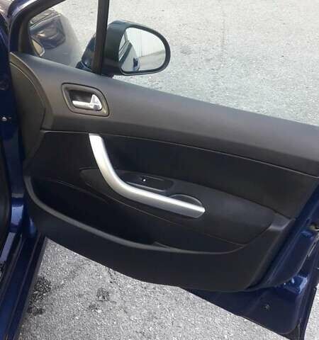 Синій Пежо 308, об'ємом двигуна 1.62 л та пробігом 122 тис. км за 5400 $, фото 13 на Automoto.ua