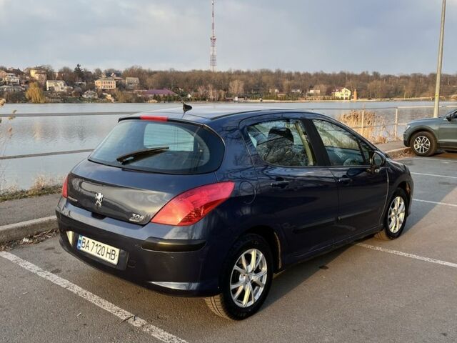 Синий Пежо 308, объемом двигателя 1.6 л и пробегом 230 тыс. км за 5100 $, фото 1 на Automoto.ua