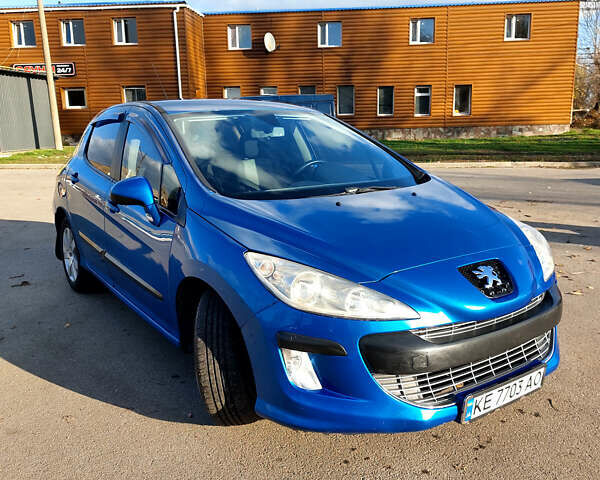 Синий Пежо 308, объемом двигателя 1.6 л и пробегом 220 тыс. км за 5300 $, фото 1 на Automoto.ua