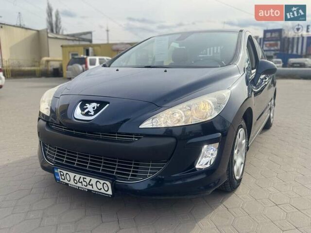 Синий Пежо 308, объемом двигателя 1.6 л и пробегом 225 тыс. км за 5500 $, фото 1 на Automoto.ua