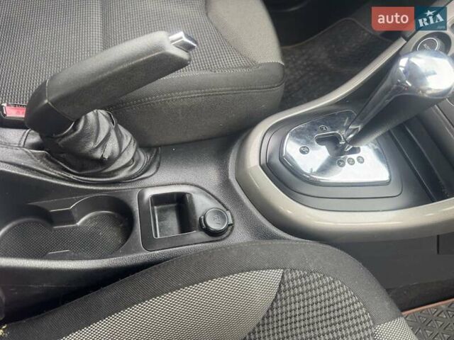 Синий Пежо 308, объемом двигателя 1.6 л и пробегом 225 тыс. км за 5500 $, фото 35 на Automoto.ua