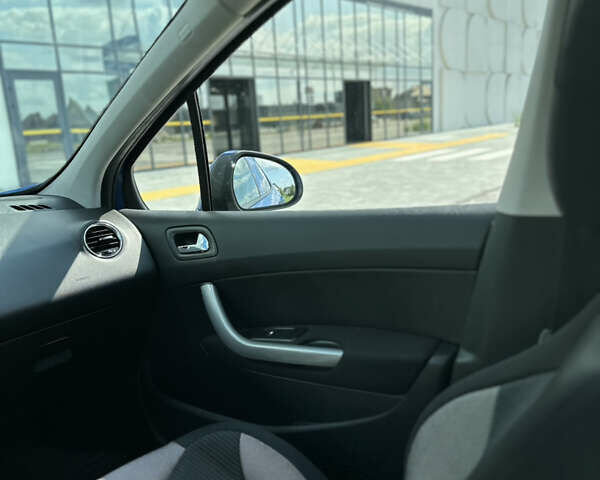 Синий Пежо 308, объемом двигателя 1.6 л и пробегом 194 тыс. км за 5800 $, фото 13 на Automoto.ua