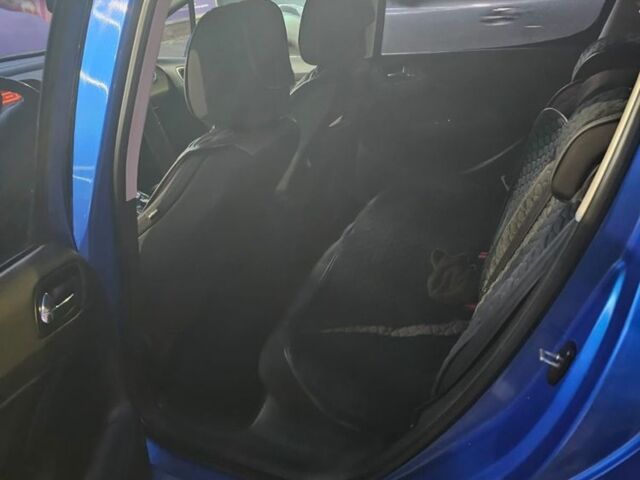 Синий Пежо 308, объемом двигателя 1.6 л и пробегом 217 тыс. км за 5700 $, фото 12 на Automoto.ua