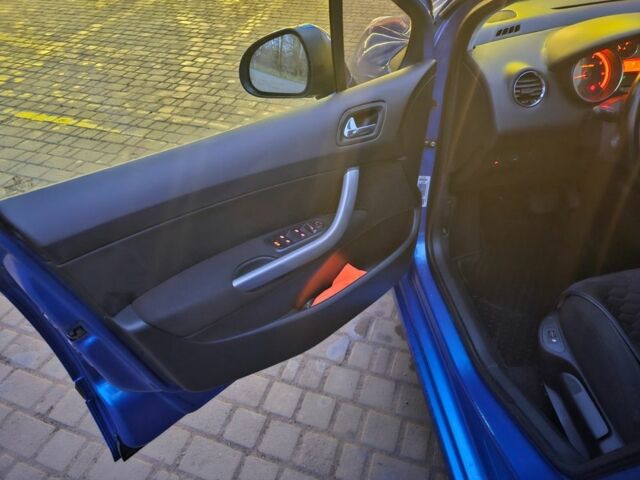 Синий Пежо 308, объемом двигателя 1.6 л и пробегом 217 тыс. км за 5700 $, фото 3 на Automoto.ua