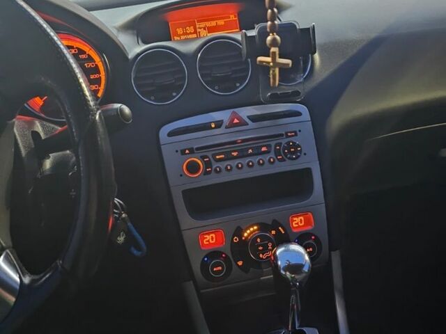 Синий Пежо 308, объемом двигателя 1.6 л и пробегом 217 тыс. км за 5700 $, фото 15 на Automoto.ua